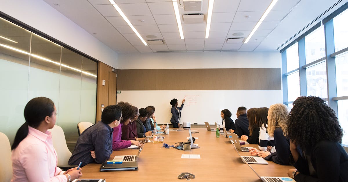 rejoignez-nous pour une conférence captivante où des experts partageront leurs connaissances et expériences sur des sujets variés. découvrez des idées innovantes, participez à des discussions enrichissantes et développez votre réseau dans un cadre inspirant.