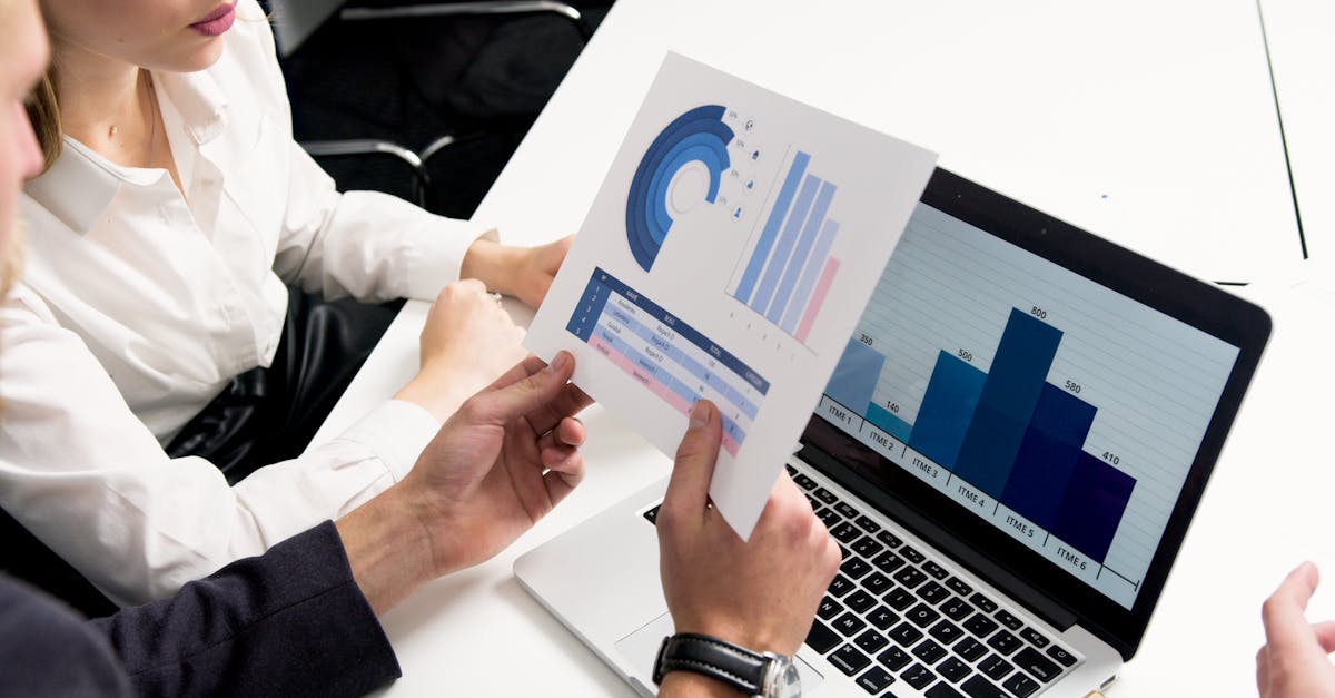 découvrez les clés du succès pour vos réunions d'affaires : techniques de préparation, stratégies de communication et conseils pratiques pour maximiser l'efficacité de vos rencontres professionnelles.