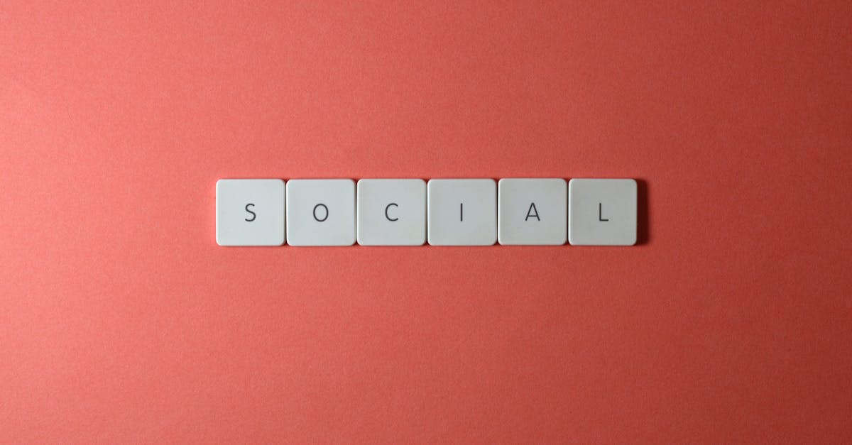 découvrez comment l'impact des réseaux sociaux façonne nos interactions, influence les tendances et transforme le paysage des affaires. explorez les effets positifs et négatifs des plateformes sociales sur notre société moderne.