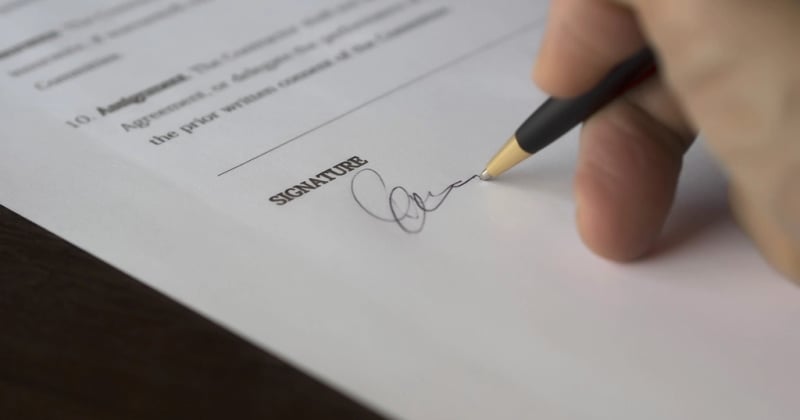 Comment signer en PO : le guide simple pour les non-initiés