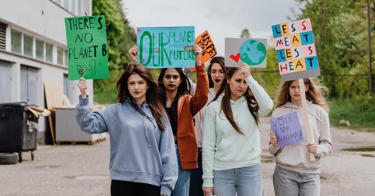 découvrez comment les jeunes leaders façonnent l'avenir avec passion et détermination. inspirez-vous de leurs parcours et de leurs initiatives pour créer un impact positif dans la société.