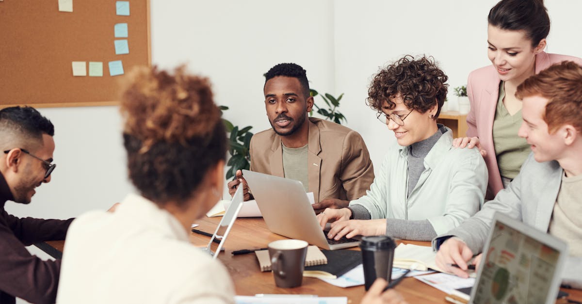 découvrez l'importance de la diversité dans notre société moderne. explorez comment l'inclusion de différentes cultures, idées et perspectives enrichit nos vies et favorise l'innovation. apprenez à célébrer les différences et à promouvoir un environnement respectueux et dynamique.