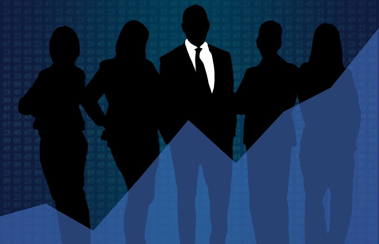 d&eacute;couvrez comment d&eacute;velopper le leadership chez les jeunes gr&acirc;ce &agrave; des programmes innovants, des ateliers pratiques et des opportunit&eacute;s d'engagement pour inspirer la prochaine g&eacute;n&eacute;ration de leaders.